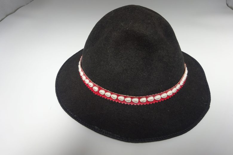 Traditional highlander's hat
