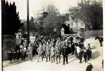 Black and white photo of a group of soldiers