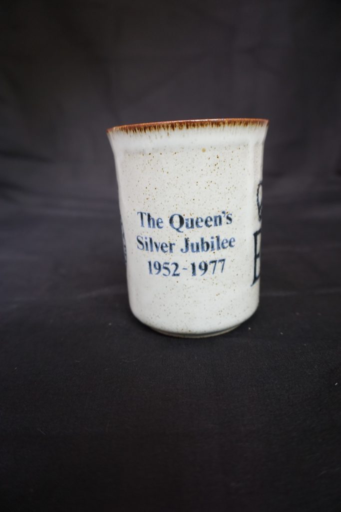 Mug which reads The Queens Silver Jubilee 1952-1977
